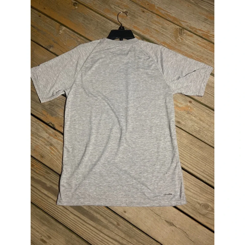 Adidas Ultimate Tee Mens Medium Gray Climalite Short Sleeve Athletic T-Shirt